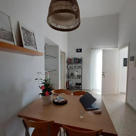 Bed and Breakfast Sea And Tradition