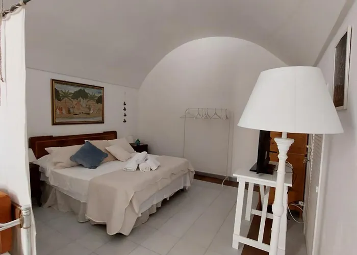 Sea And Tradition Монополи